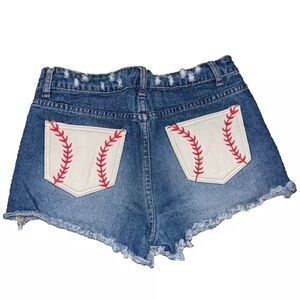 Blue Distressed High-Waisted Baseball Pocket Jean Shorts - Large
